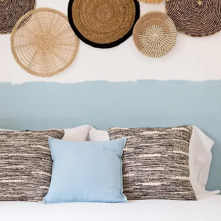 Feel In Stunning Renovated Nest In Graca Lisboa