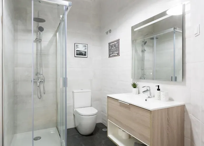 Feel In Stunning Renovated Nest In Graca Lisboa